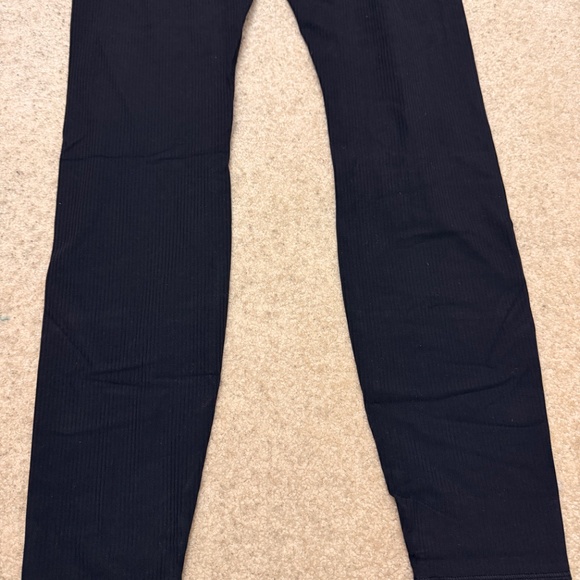 NWT lululemon Align™ High-Rise Ribbed Pant 28" W5EU7S - Picture 7 of 14